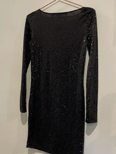 Kensie  Sparkly Black long sleeve Party Dress /Cocktail dress Size small