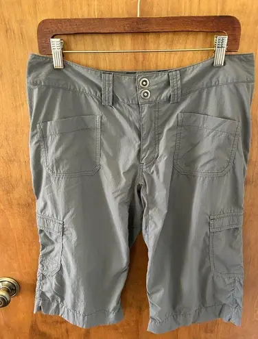 Arc’teryx Rampart Hiking Climbing Long Cargo Shorts. Size 10. Gray