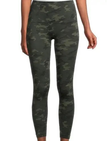 Bagatelle Camo Seamless Leggings Size M, New w/o Tag