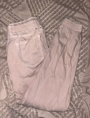 American Eagle Cargo Joggers