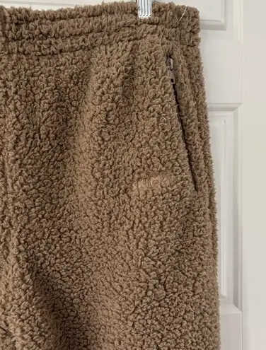 SKIMS Teddy Sherpa Jogger Pants