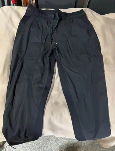 Lululemon Dance Studio Cropped Pants