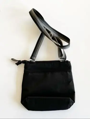 Baggallini Black Nylon Crossbody Multi-color Strap Anti-theft Travel Organizer