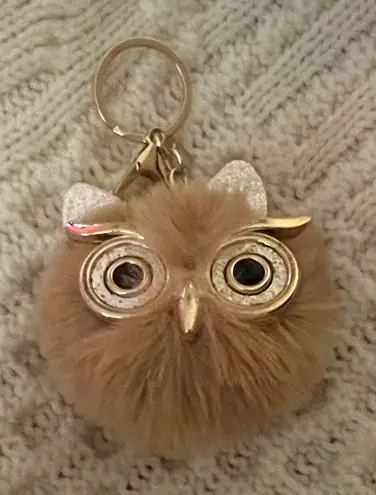 Tan Fluffy Owl Pom Keychain with Glitter Esrs