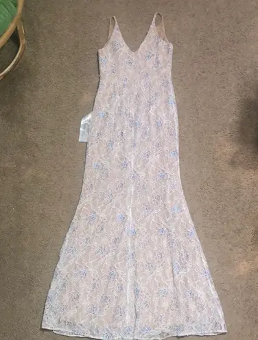 Dress the Population Helen Lace Sleeveless Surplice V-Neck Trumpet Maxi Gown M