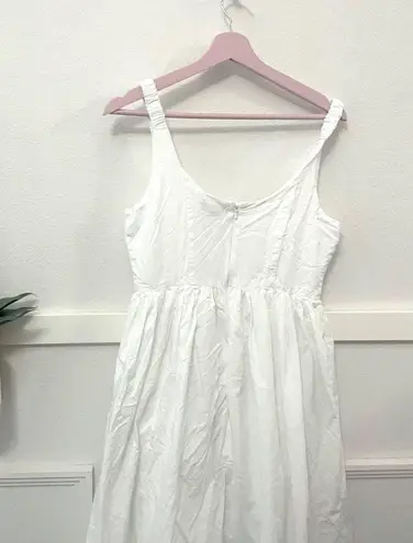 Nobody’s Child White Fitted A