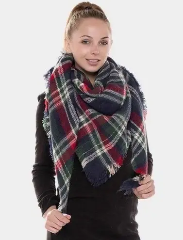 Soft checkered green blanket scarf thumbnail 1