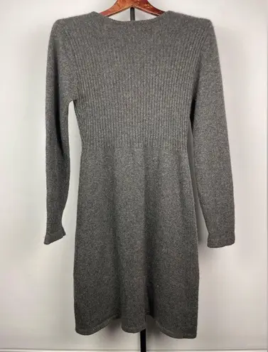 Neiman Marcus Vintage  Gray Knit 100% Cashmere Sweater Dress