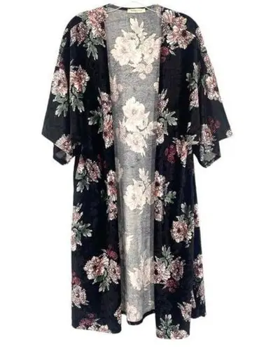 Newbury Kustom Women’s Black Velvet Floral Open Front Kimono Cardigan
