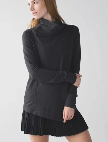 Lululemon Coast Wrap Jacket Women 8 Gray Relaxed Thumb Holes Activewear