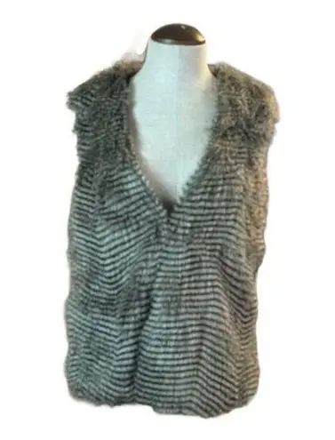 JACK by BB Dakota Women's M Faux Fur Vest Gray Animal Print 70s Vibe Western NWT