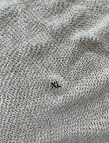 New York And Company | ladies sweater. Size: XL