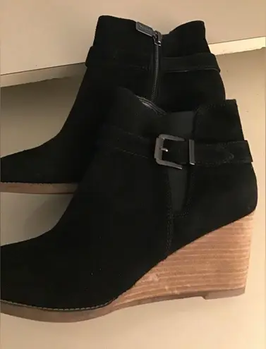 Blondo women black suede waterproof boots US 10 Euro 41 medium
