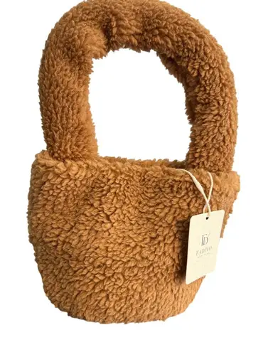 Fadivo New York Brown Sherpa Teddy Bucket Bag Handbag Baguette Snap Closure NWT