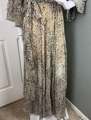 Une Ame Floral Maxi Dress, Size Medium, Slimming Looking Dress, Beautiful! Brown