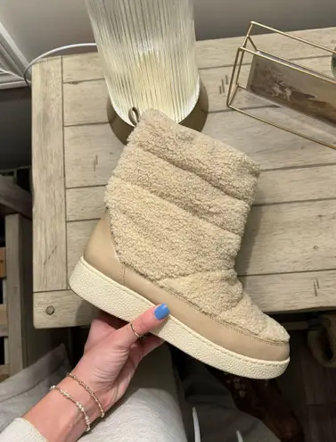 Target sherpa boots