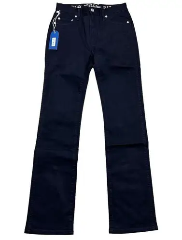 NWT Daily Blue Women's Burn Straight Leg Jeans Size 26 Infinity Black Stretch