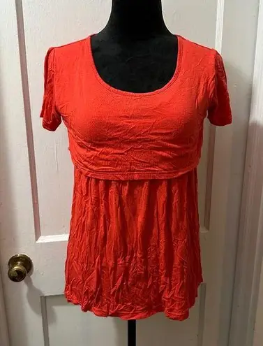 Oh! Mamma Red Maternity/Nursing Short Sleeve Top in S Size undefined