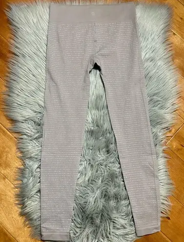 Athleta  SHIMMER STRIPE TIGHT Foxtail Taupe Leggings Size Small thumbnail 3