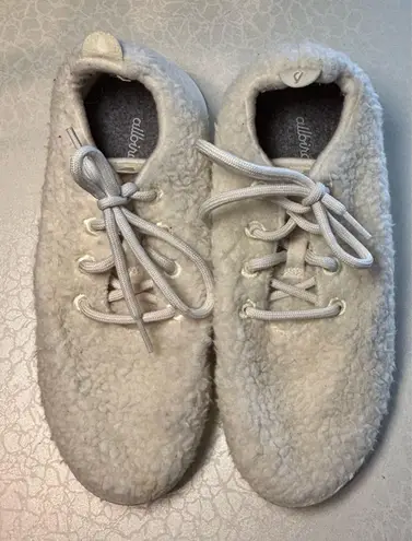 Allbirds | Women's Wool Runner Go - Fluff sneakers. Size: