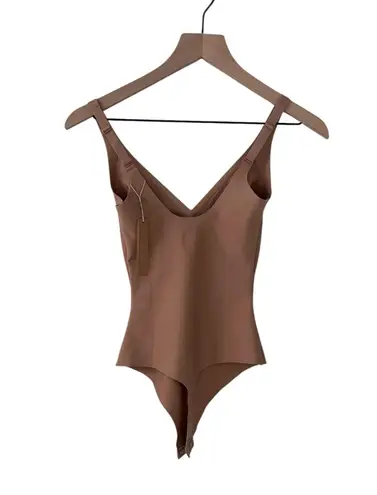 SKIMS Body Unlined Plunge Thong Bodysuit Sienna Medium NWT