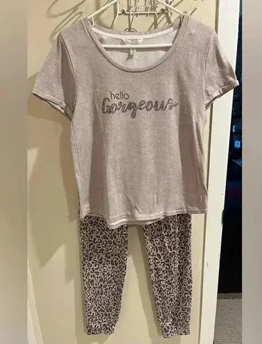 Marilyn Monroe Size Large Lavender Leopard Print 2 Piece Pajamas