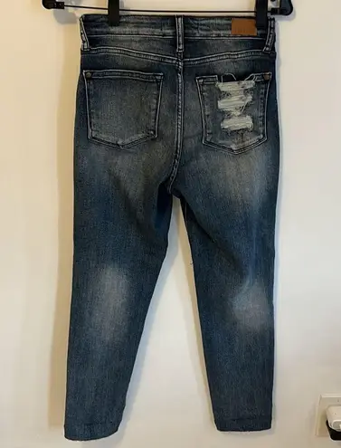 Judy Blue Shelly High Rise Relaxed Fit Jeans