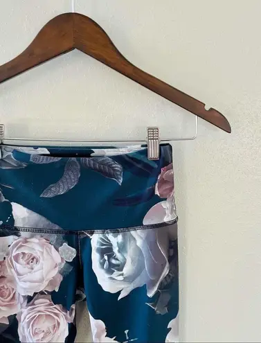 Noli Active Allure Floral Print Leggings