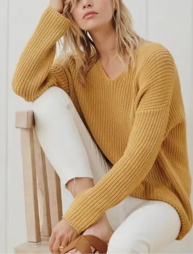 Jenni Kayne Fisherman Organic Cotton V Neck Knit Sweater in Mustard Size Medium