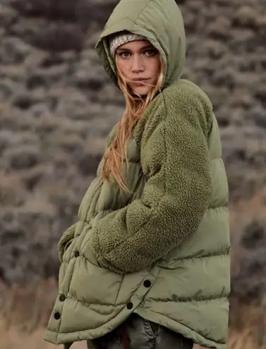 NWT Anthropologie Pilcro Swing Puffer Jacket Moss Green Size XS