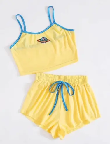 Boutique Yellow, Planet, Graphic, Cropped, Cami, Pajama Set