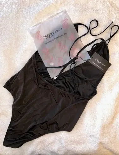 Breezy swim Black Nani Suit