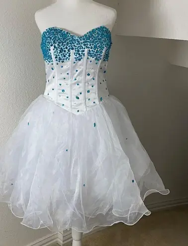 Women’s White Blue Beading Short Cocktail Prom Party Dress Corset Back Size 8 White