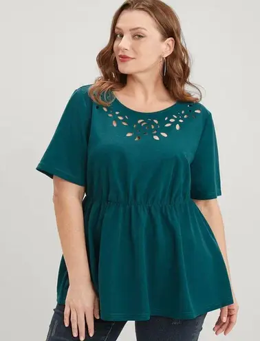 Bloomchic  Dark Green Round Neck Laser Cut Ruffles T-Shirt 22 24 3X NWT