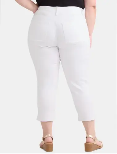 Terra & Sky NWT - Pull On High Rise Capri Jeggings.