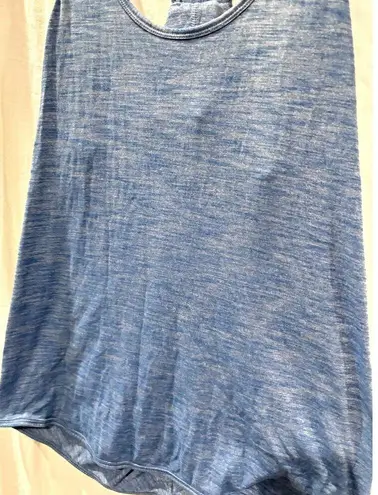 Lululemon  Women's Essential Tank Heathered Brilliant Blue Sz 8