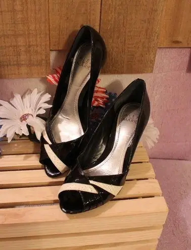 Alex Marie Black & White Peep Toe Pumps 7.5M