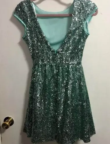 B. Smart Sequin Tiffany Blue Dress
