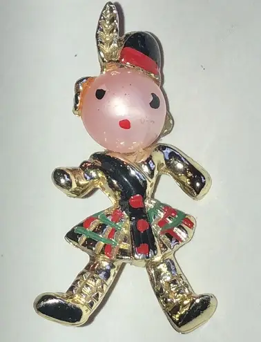 Vintage Gold Tone and Black Scottish Dancer Brooch