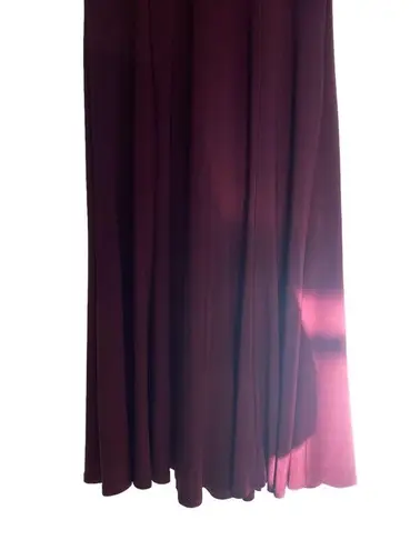 Jones Wear  Maroon Short Sleeve Midi V Neck Formal Dress Size 8