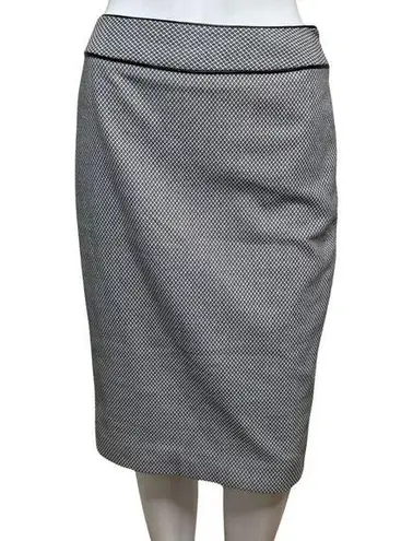 The Limited  Skirt Women 2 Black White Check Pencil Straight Career Work Neutral