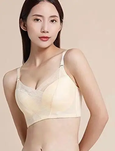 NWT Womens Fineying Shirred Ivory Lace Full Coverage Bra
