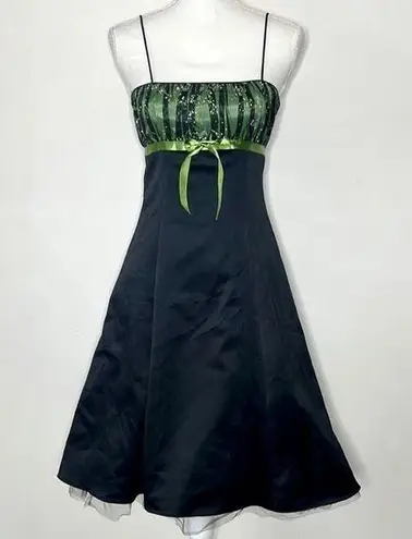 Vintage Semi Formal Dress Black Size undefined