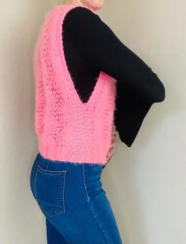 Vintage Handmade Hot Pink Barbie Crochet Sleeveless Sweater Vest Size M