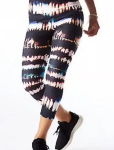 Lucy Hatha Capri Crop Leggings Multi Fire Dance Size Medium Black