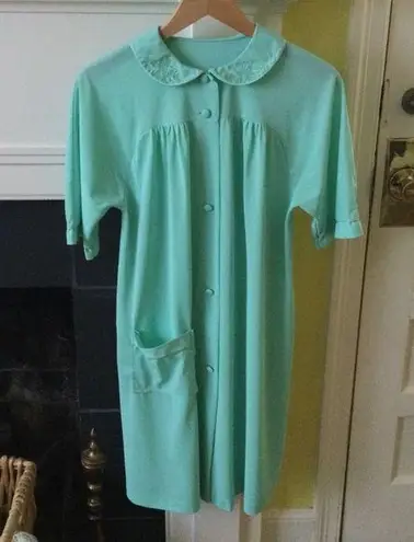 Vintage Lorraine Seafoam Green Short Sleeve Housecoat Robe