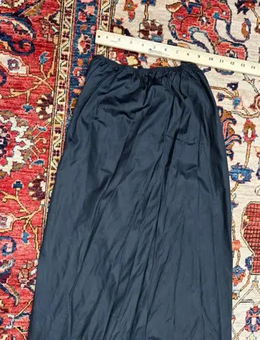 Vanity Fair Vintage Half Slip Skirt Black Nylon Lace Hem Women’s S/M 24-26