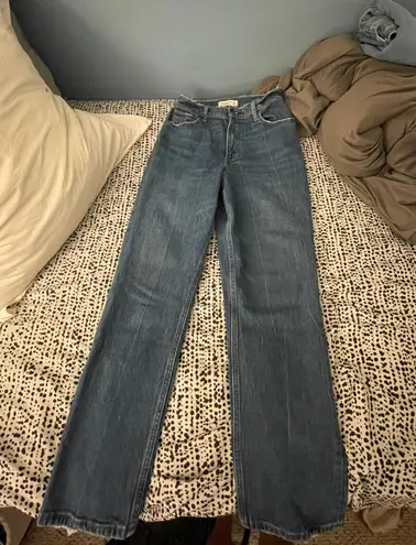 Abercrombie & Fitch Ultra High Rise 90s Straight Jeans
