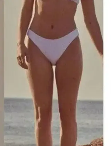ANDIE NWT Swim The Bikini Ribbed Bottom Medium Coverage Low Rise M Coco White