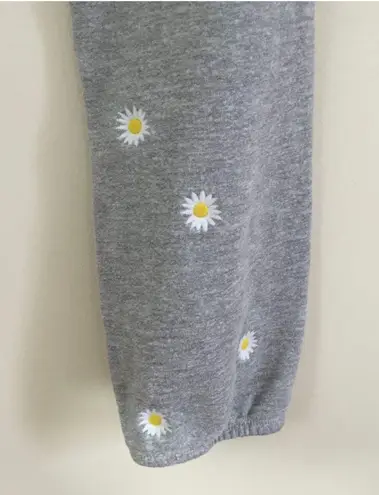 Sundry Grey White Embroidered Daisy Floral Drawstring Sweatpant Joggers